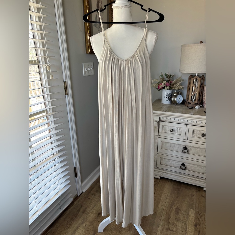 NWT Hunter & Brown BOHO jumpsuit cream color size medium